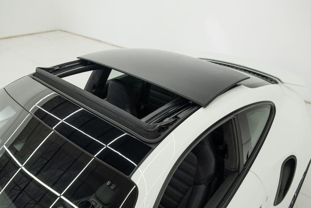 Used 2025 Porsche 911 Turbo S image 30
