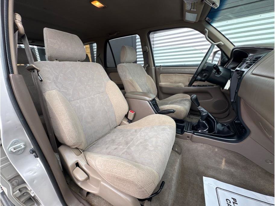 Used 2000 Toyota 4Runner SR5 image 4