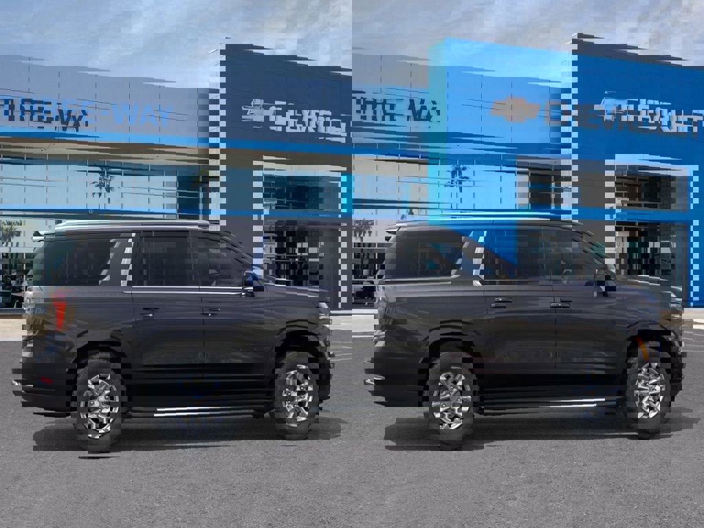 New 2026 Chevrolet Suburban LS w/ LPO, Dark Essentials Package image 5