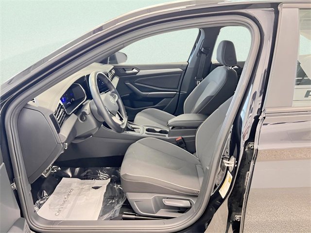 Used 2025 Volkswagen Jetta Sport image 19