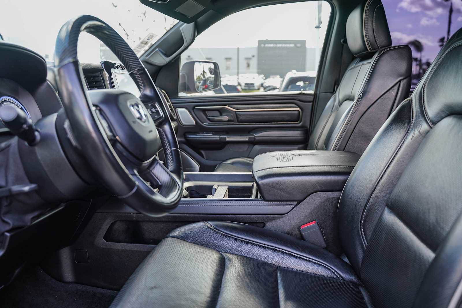 Used 2021 RAM 1500 Limited w/ Night Edition image 17