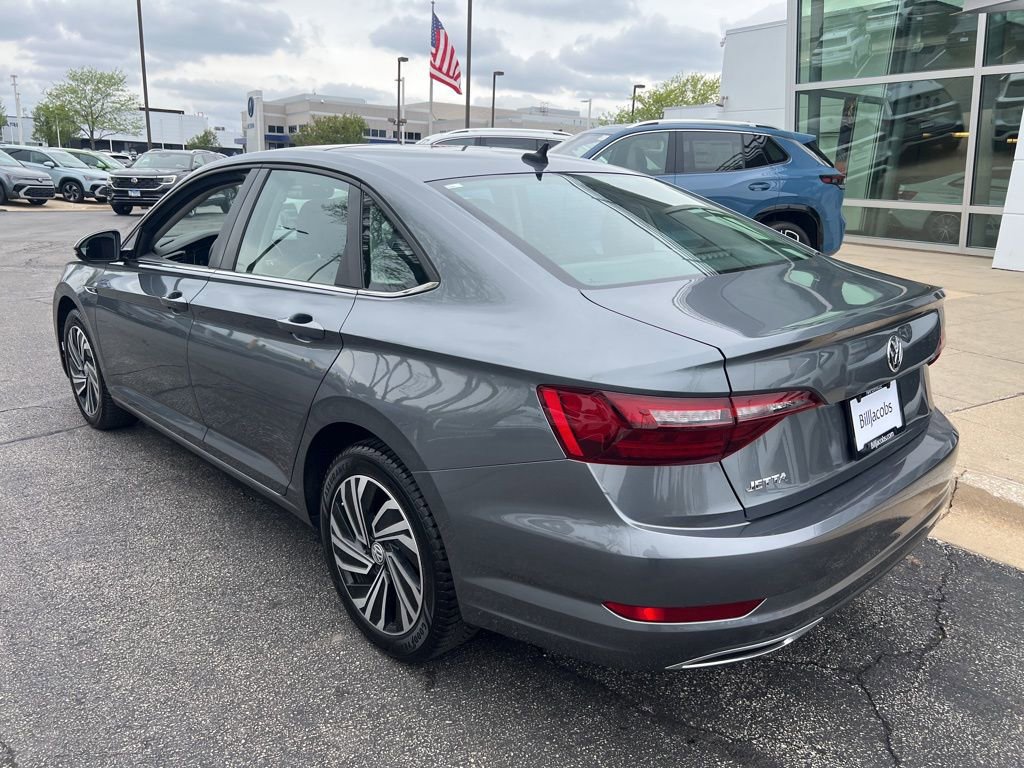 Used 2020 Volkswagen Jetta SEL Premium FWD image 4