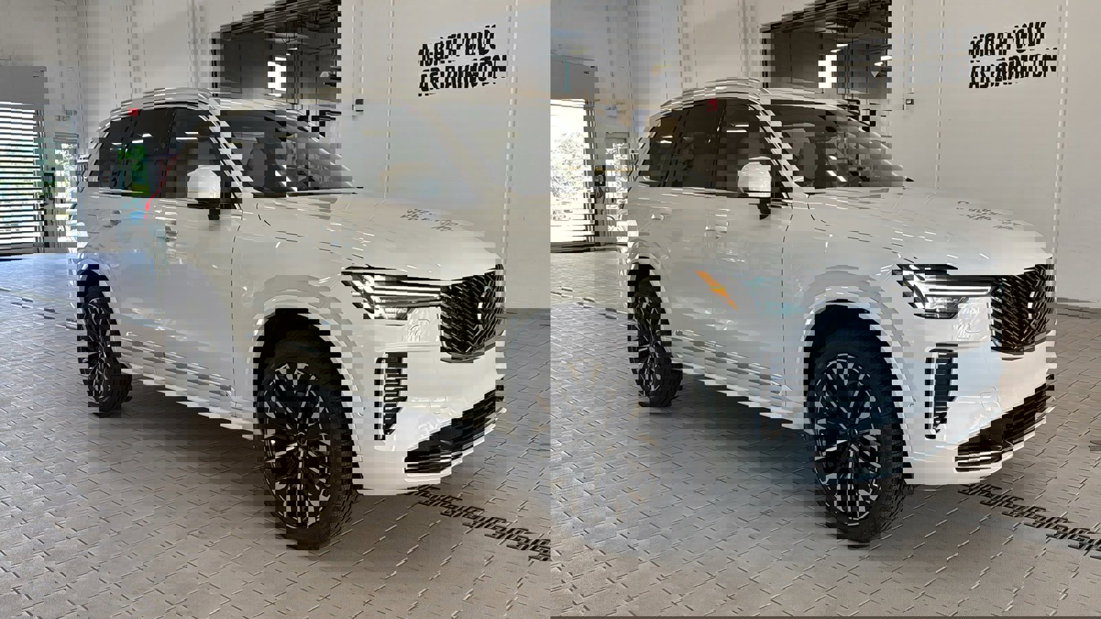 New 2026 Volvo XC90 B6 Plus w/ Protection Package Premier image 3