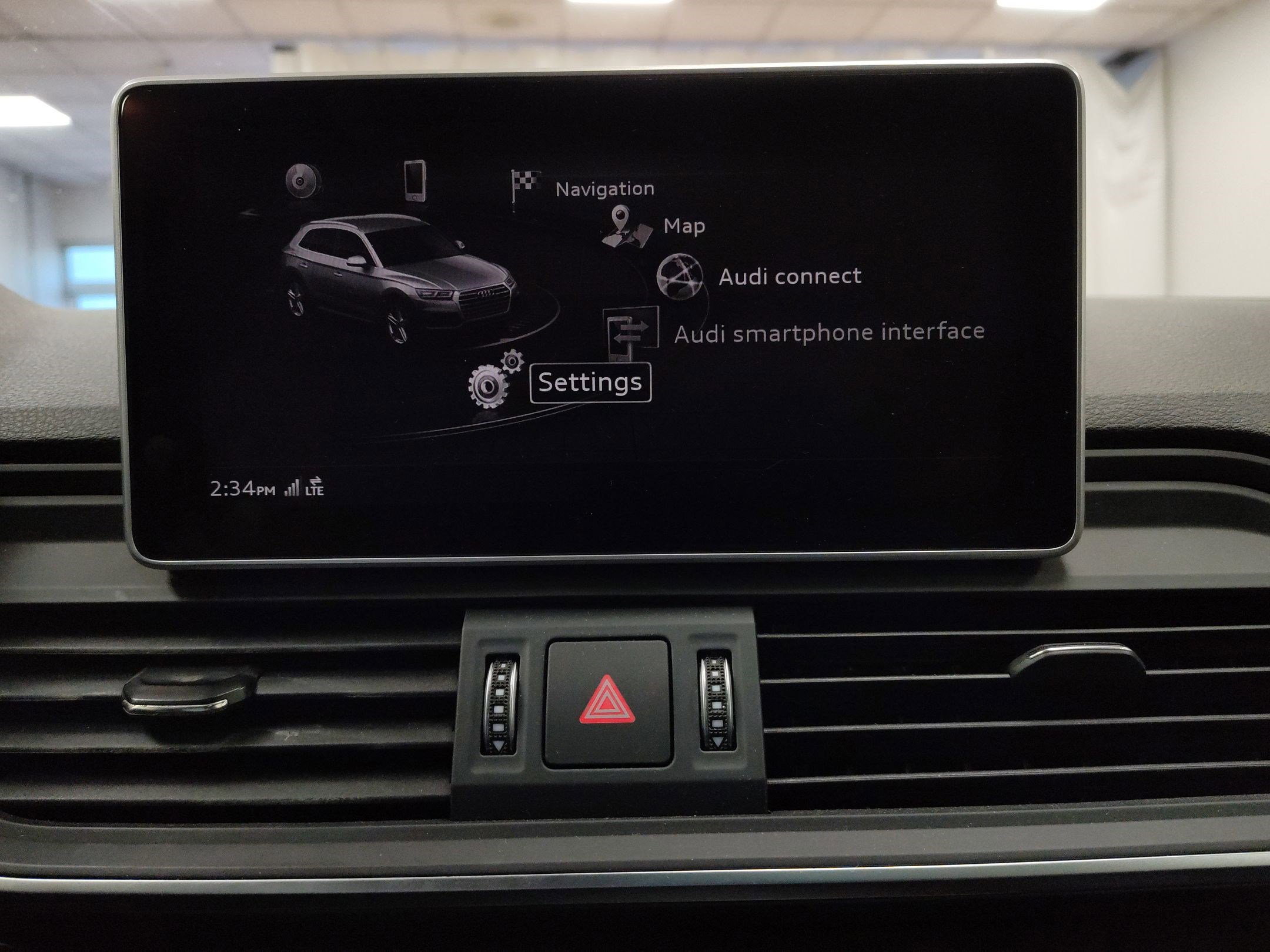 Used 2018 Audi Q5 2.0T Premium Plus w/ Premium Plus Package image 19