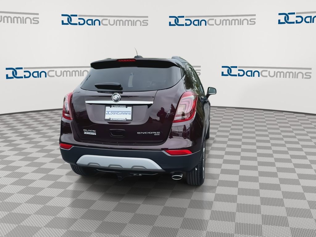 Used 2018 Buick Encore Essence w/ Experience Buick Package AWD/4WD image 8