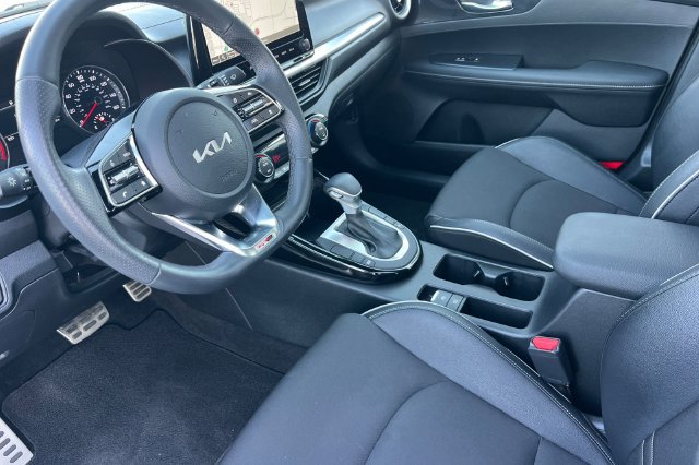 Used 2024 Kia Forte GT-Line w/ GT-Line Premium Package FWD image 10