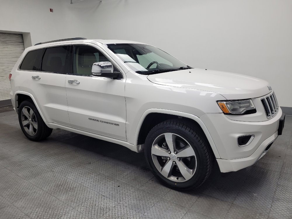 Used 2016 Jeep Grand Cherokee Overland w/ Advanced Technology Group AWD/4WD image 11