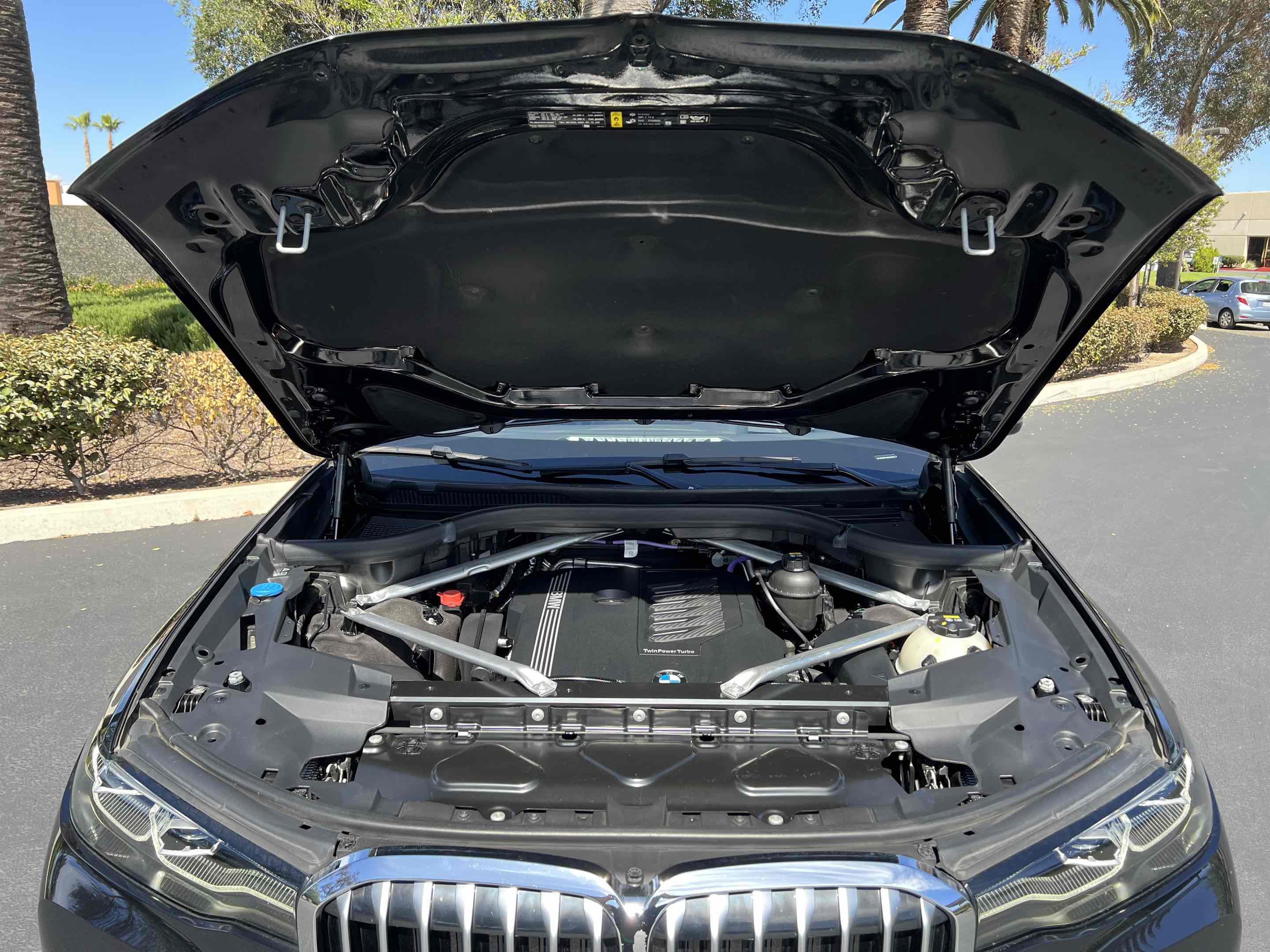 Used 2022 BMW X7 xDrive40i w/ Premium Package AWD/4WD image 26