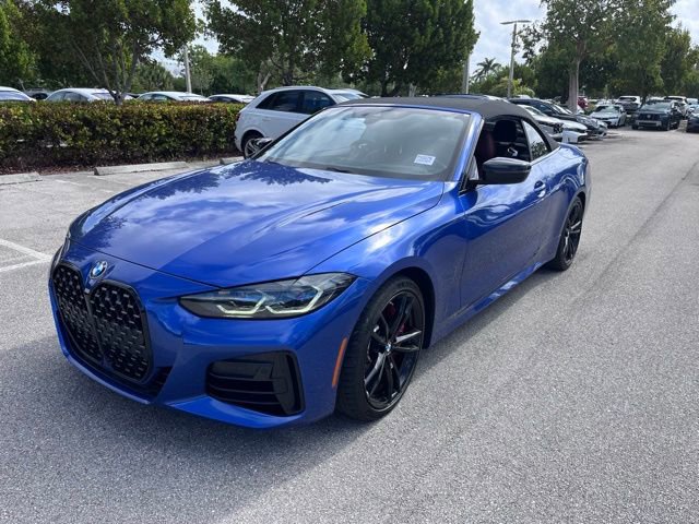 Used 2024 BMW M440i Convertible w/ Premium Package image 2