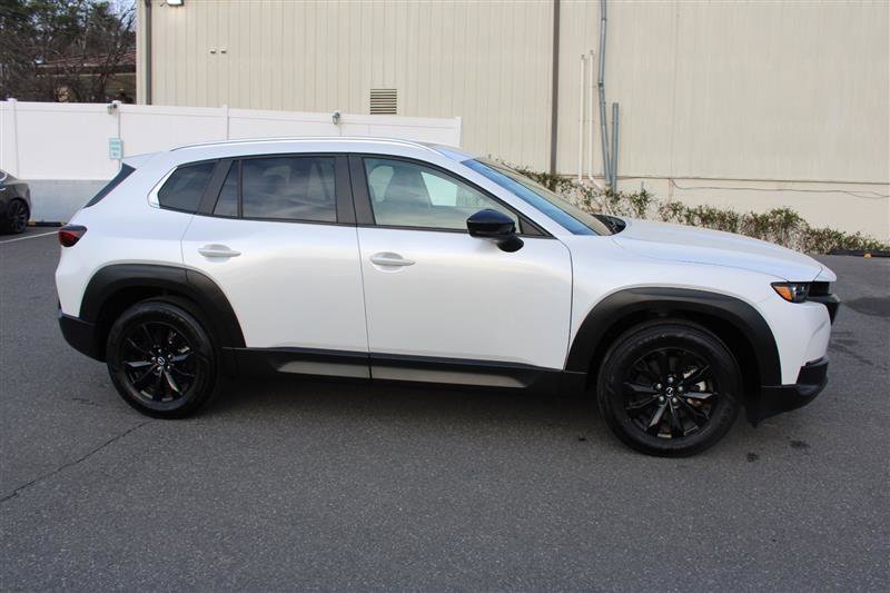 Used 2025 MAZDA CX-50 AWD 2.5 S w/ Premium Package image 9