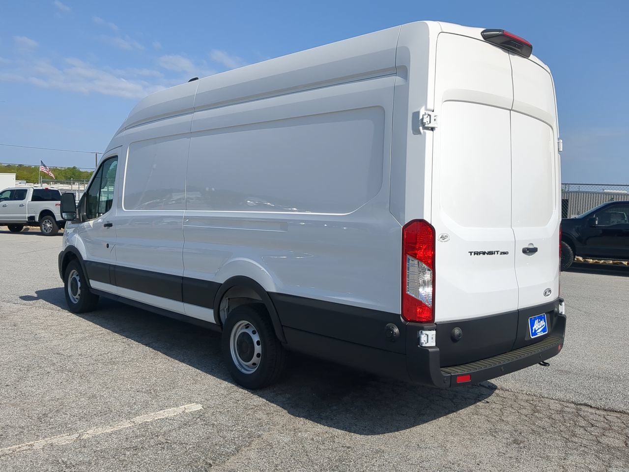 New 2026 Ford Transit 250 148 High Roof Extended RWD image 5