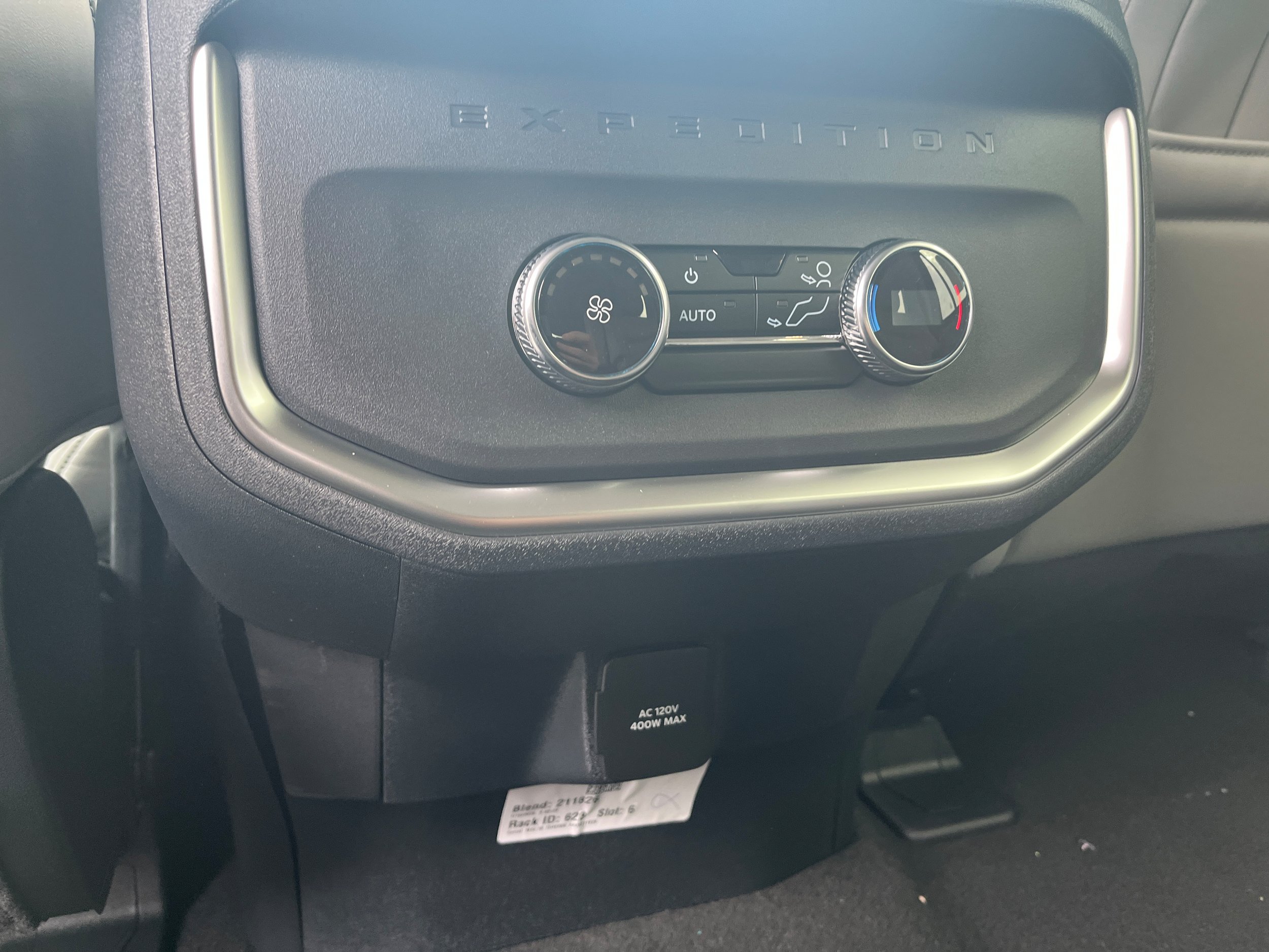 New 2026 Ford Expedition Max Active AWD/4WD image 11