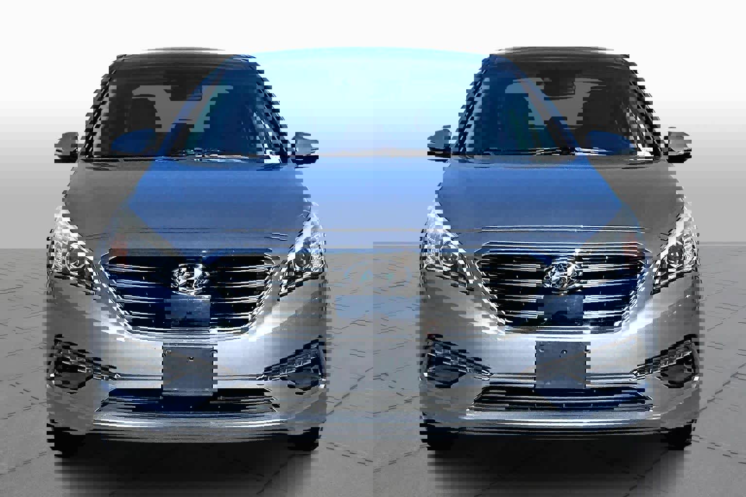 Used 2015 Hyundai Sonata Limited w/ Option Group 06 image 4