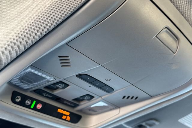 Used 2022 GMC Acadia AT4 w/ Technology Package image 25