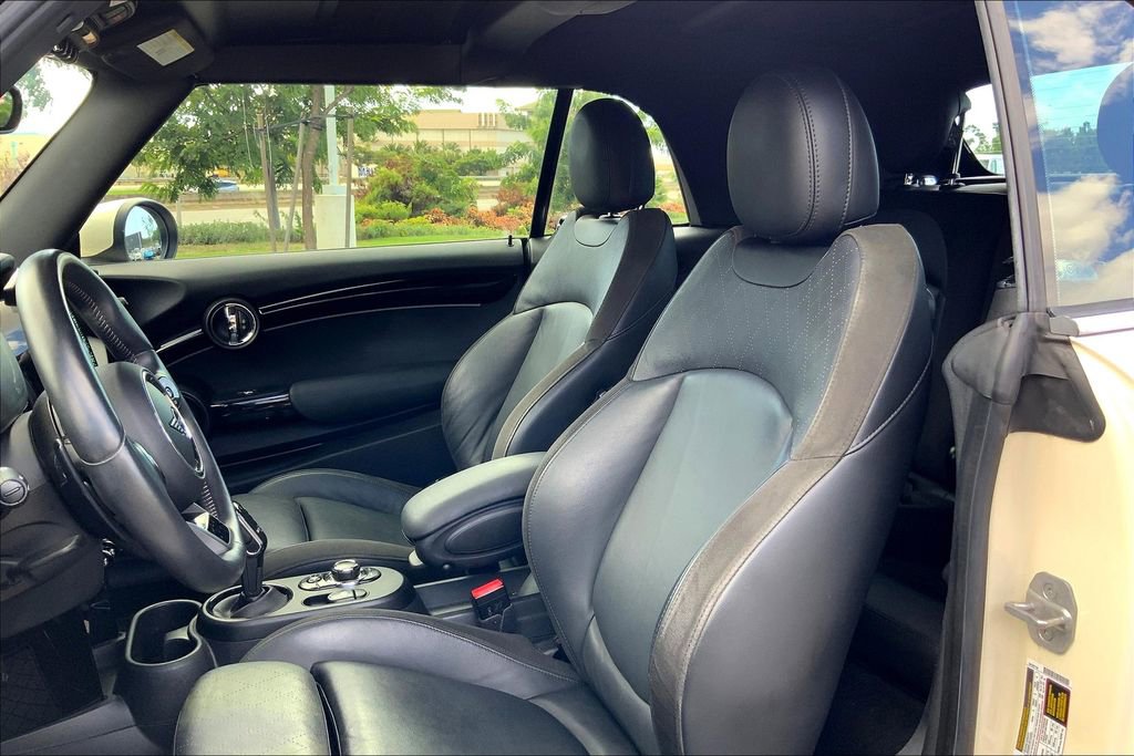 Certified 2022 MINI Cooper S w/ Driver Assistance Package image 25