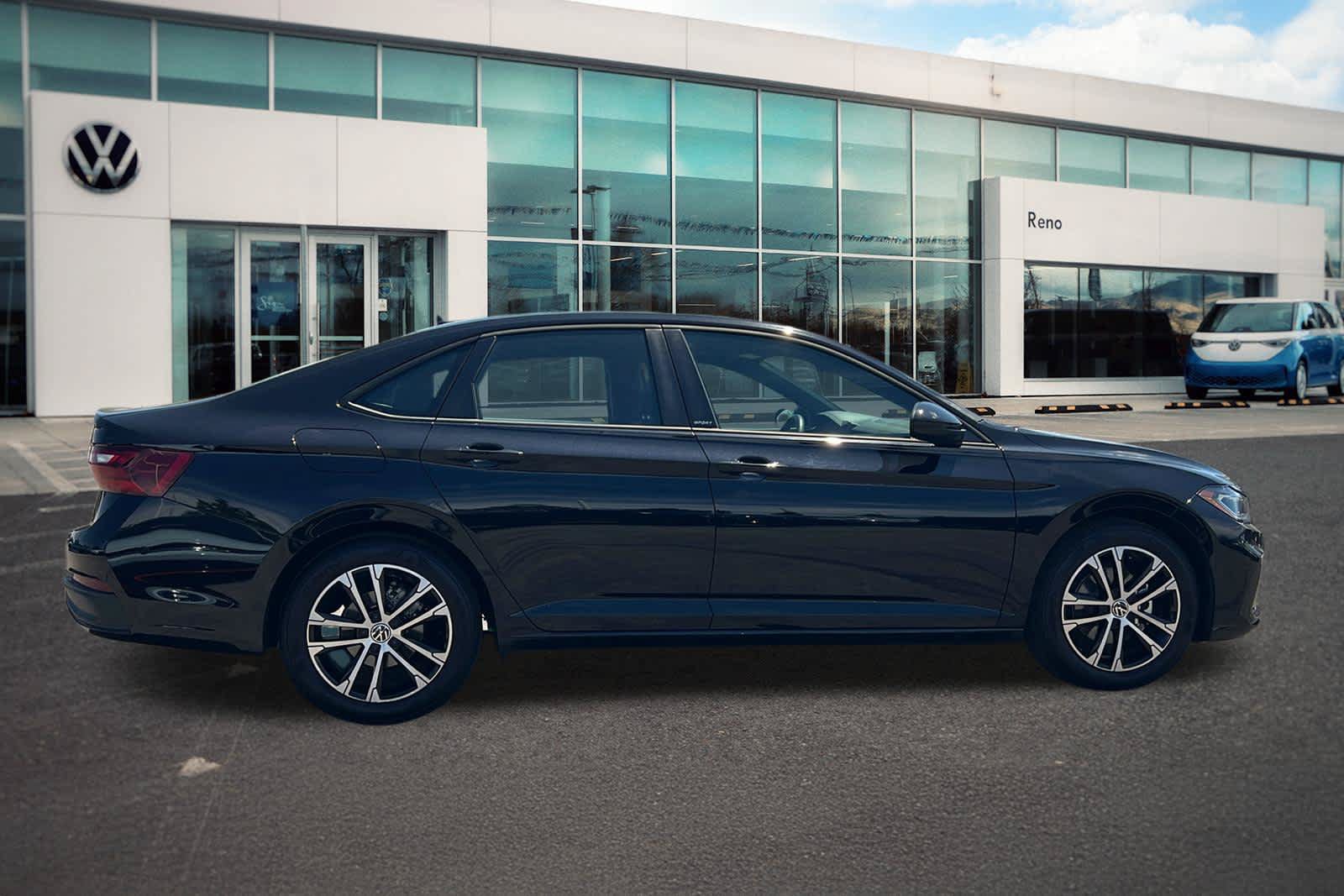 Certified 2026 Volkswagen Jetta Sport FWD image 4