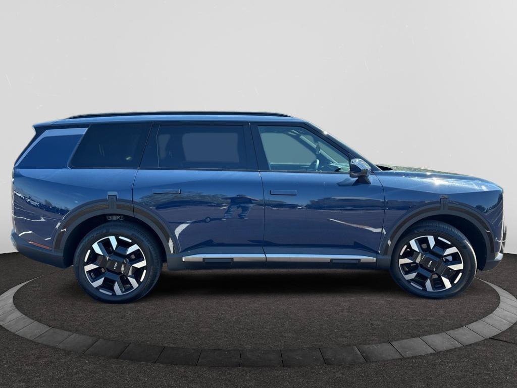 Used 2027 Kia Telluride S w/ Towing Package FWD image 4