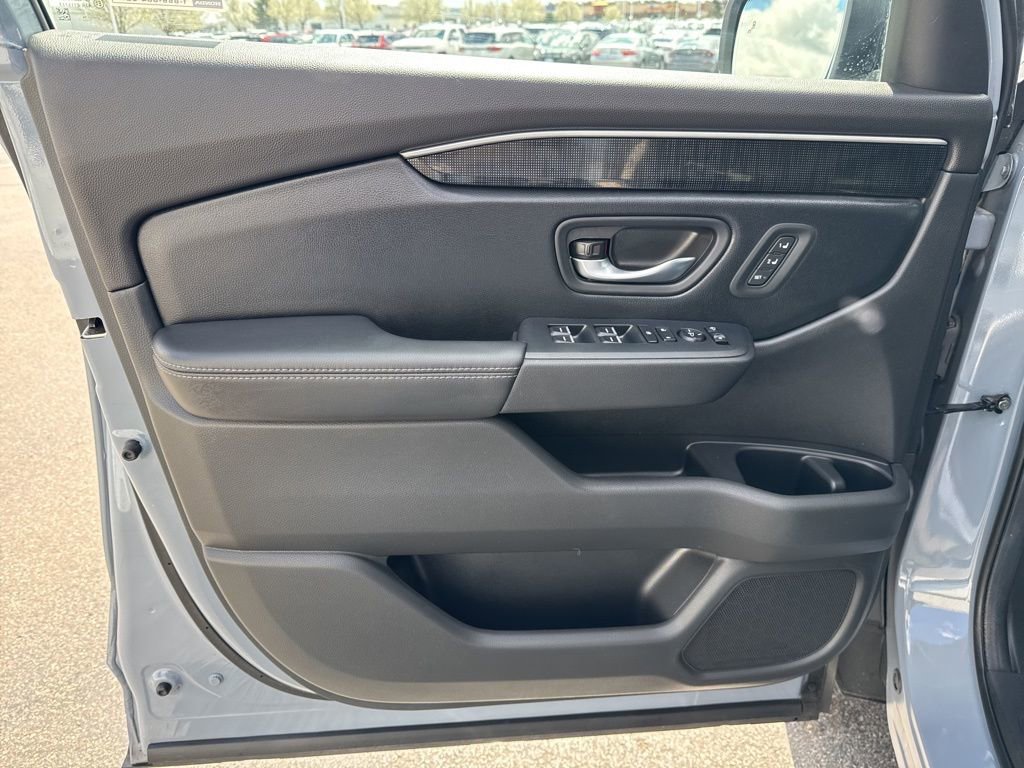 Certified 2024 Honda Pilot Elite image 33