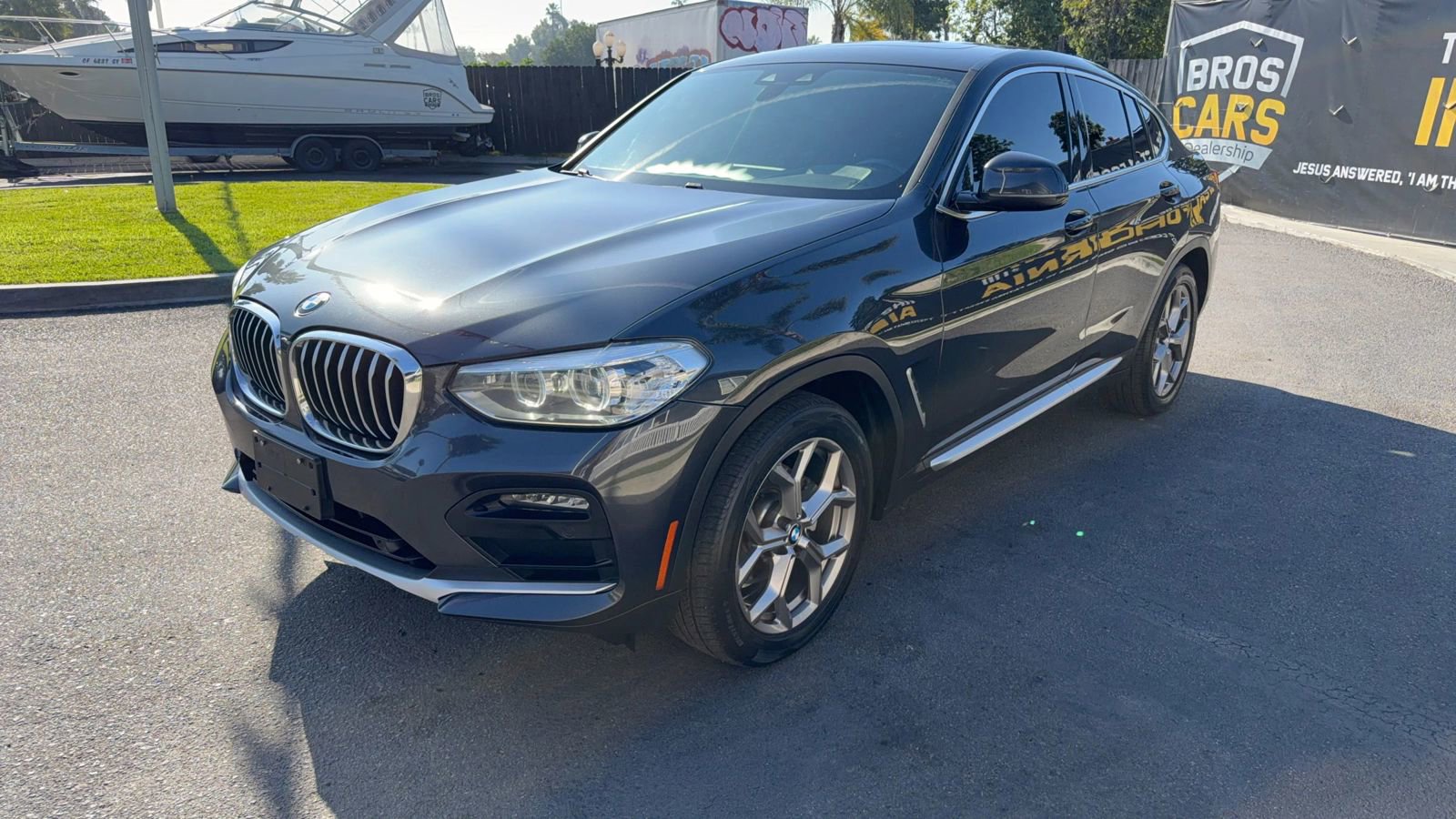 Used 2020 BMW X4 xDrive30i w/ Convenience Package image 3