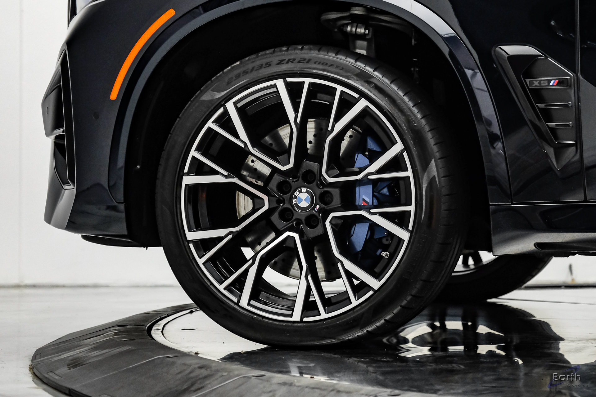 Used 2025 BMW X5 M Competition w/ Executive Package AWD/4WD image 97