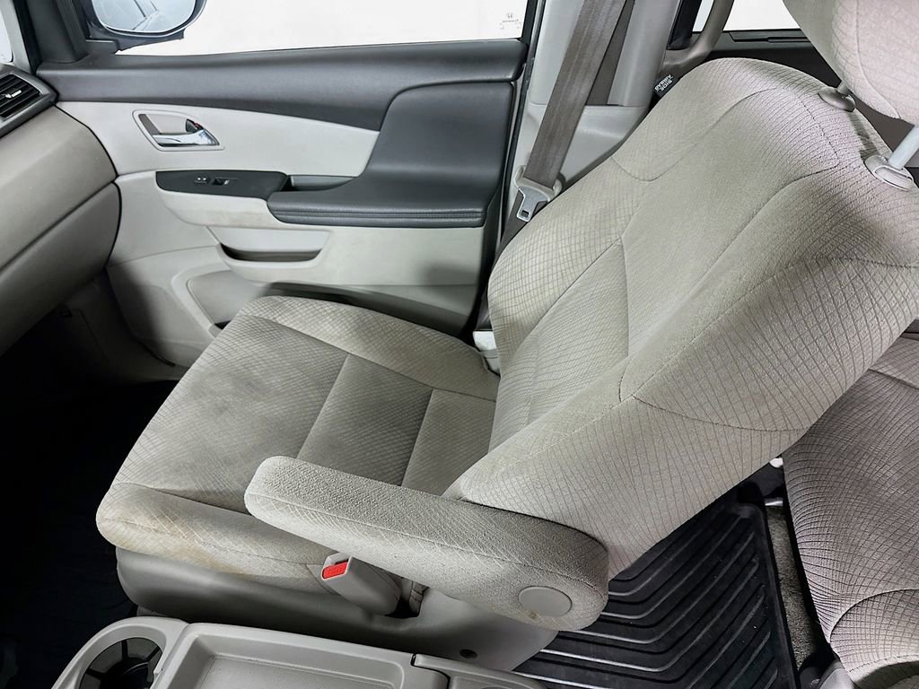 Used 2017 Honda Odyssey SE image 21