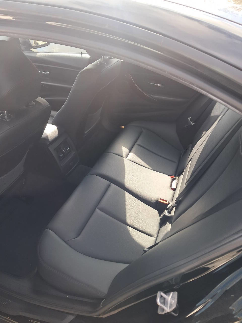 Used 2015 BMW 328i xDrive Sedan image 3