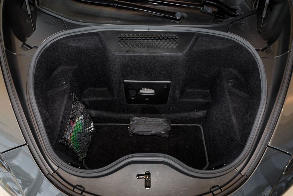 Used 2019 McLaren 570S Spider RWD image 9