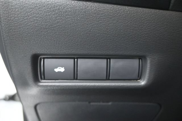 Used 2026 Nissan Sentra SV w/ Floor Mat Package FWD image 26