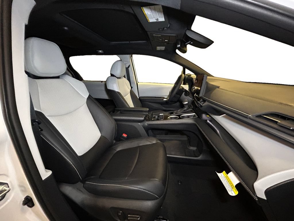 New 2026 Toyota Sienna XSE AWD/4WD image 15