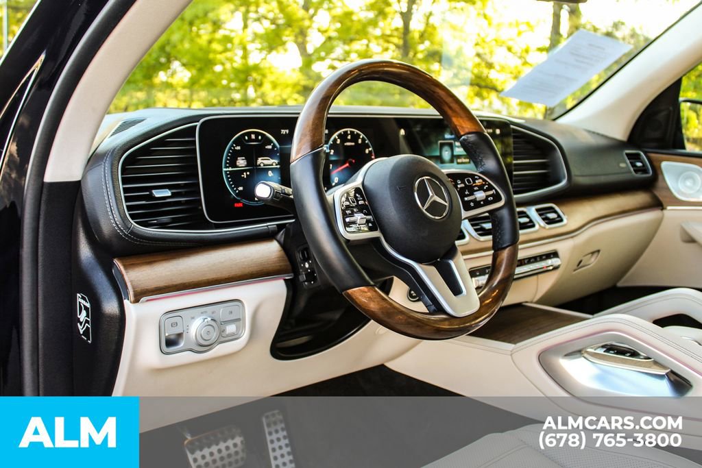 Used 2021 Mercedes-Benz GLS 580 4MATIC image 32