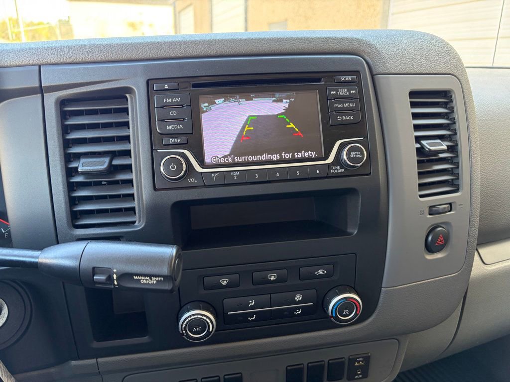 Used 2018 Nissan NV 3500 S image 41