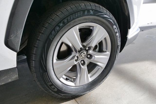 Used 2024 Toyota RAV4 XLE image 8