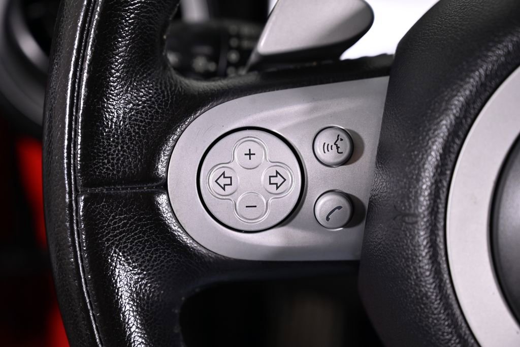 Used 2009 MINI Cooper S FWD image 12