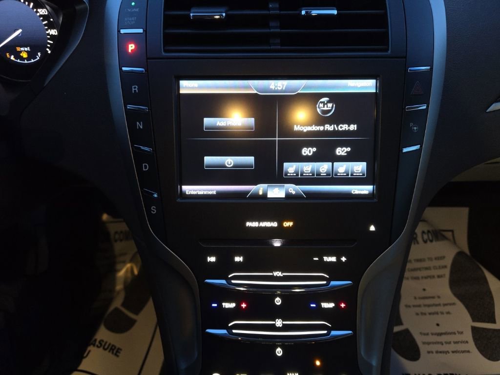 Used 2013 Lincoln MKZ AWD image 22
