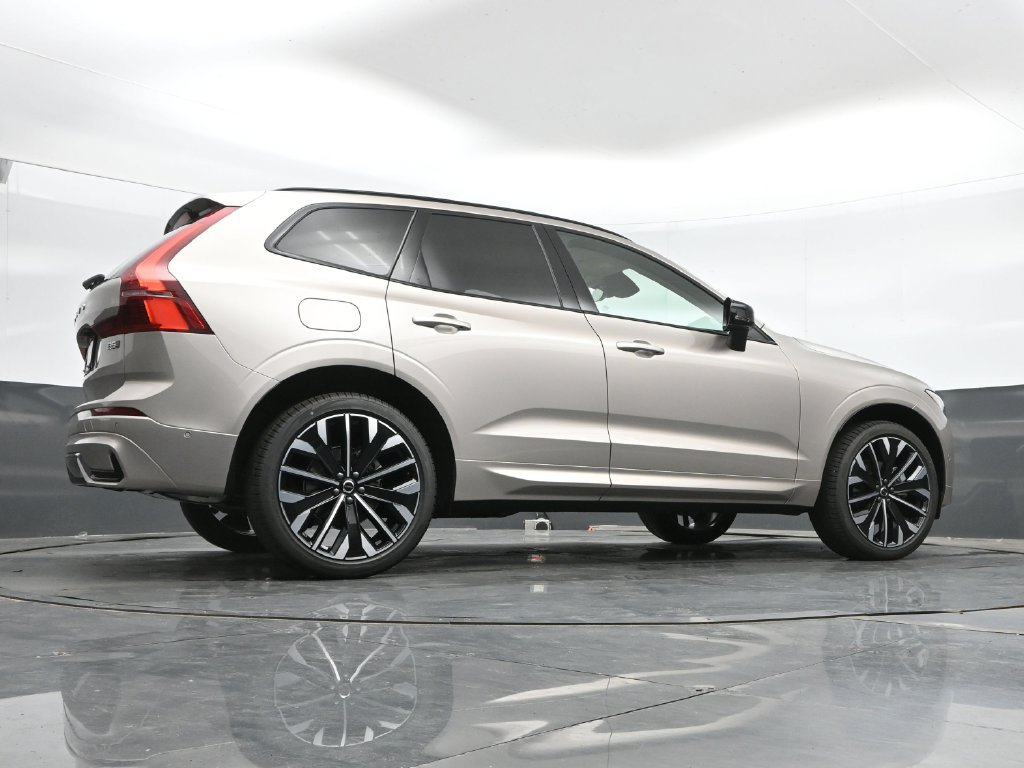 New 2027 Volvo XC60 B5 Ultra AWD/4WD image 35