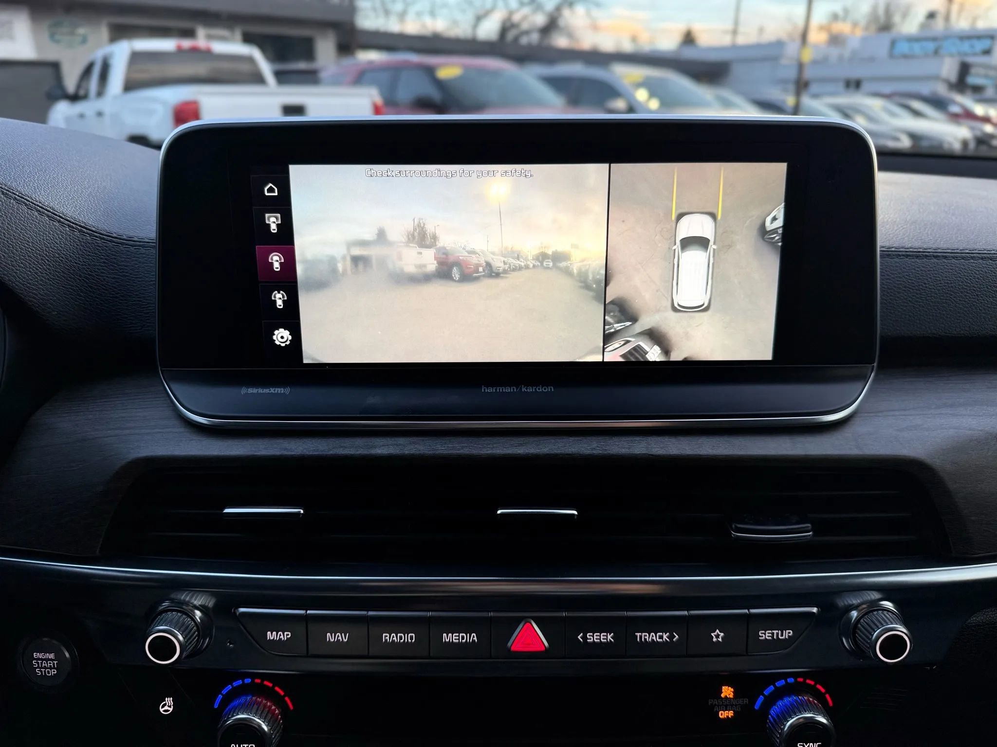 Used 2022 Kia Telluride SX w/ SX Prestige Package image 43