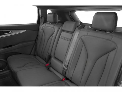 Used 2019 Lincoln Nautilus FWD image 13