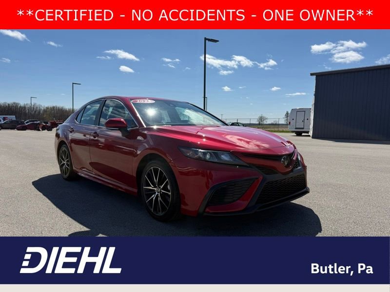 Certified 2023 Toyota Camry SE image 1