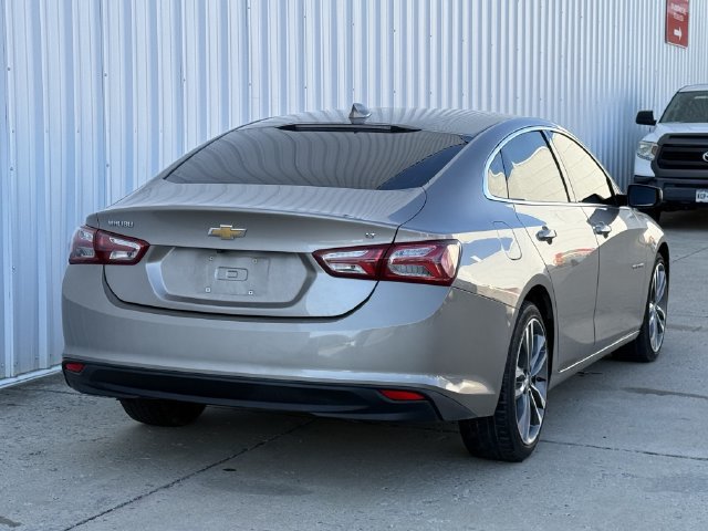 Used 2022 Chevrolet Malibu LT FWD image 4