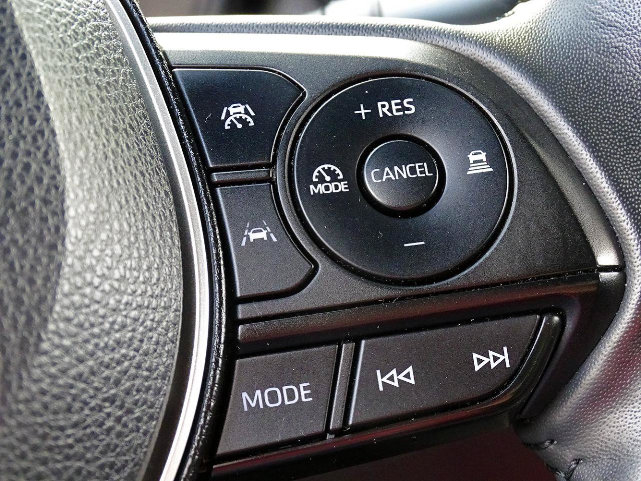 Used 2023 Toyota Corolla SE FWD image 35