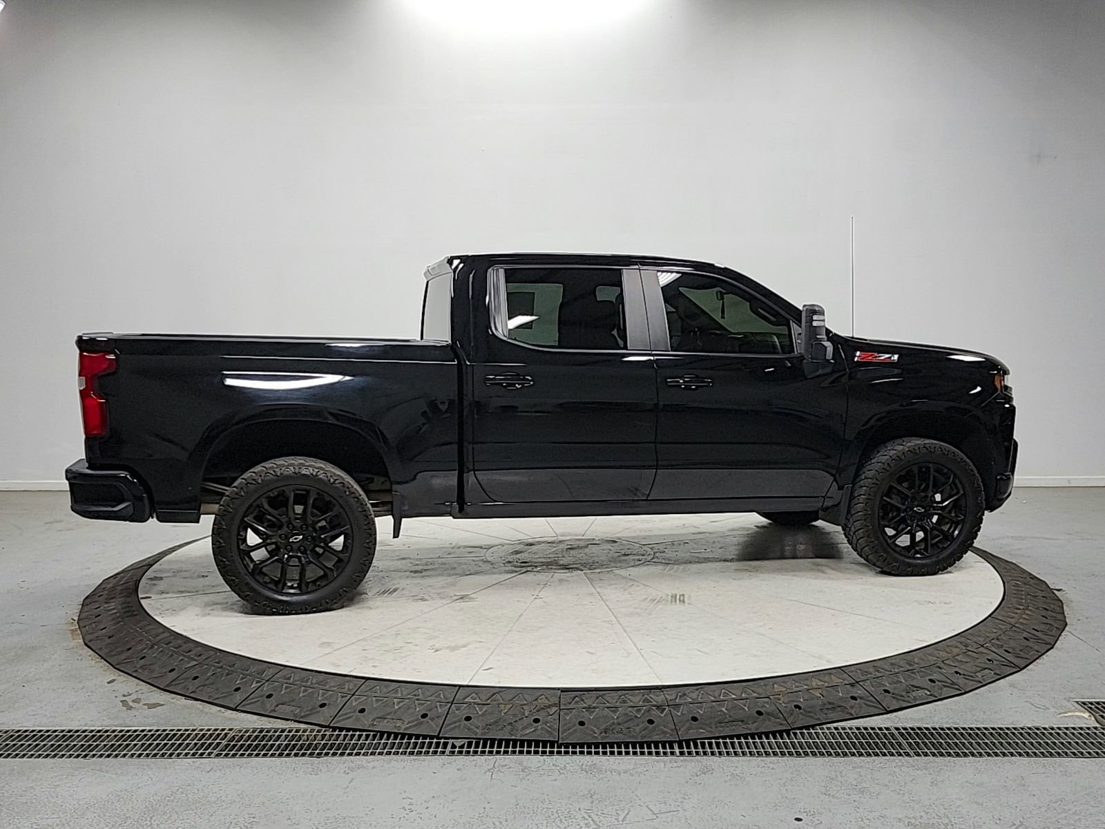 Used 2022 Chevrolet Silverado 1500 RST w/ Z71 Off-Road Package image 8