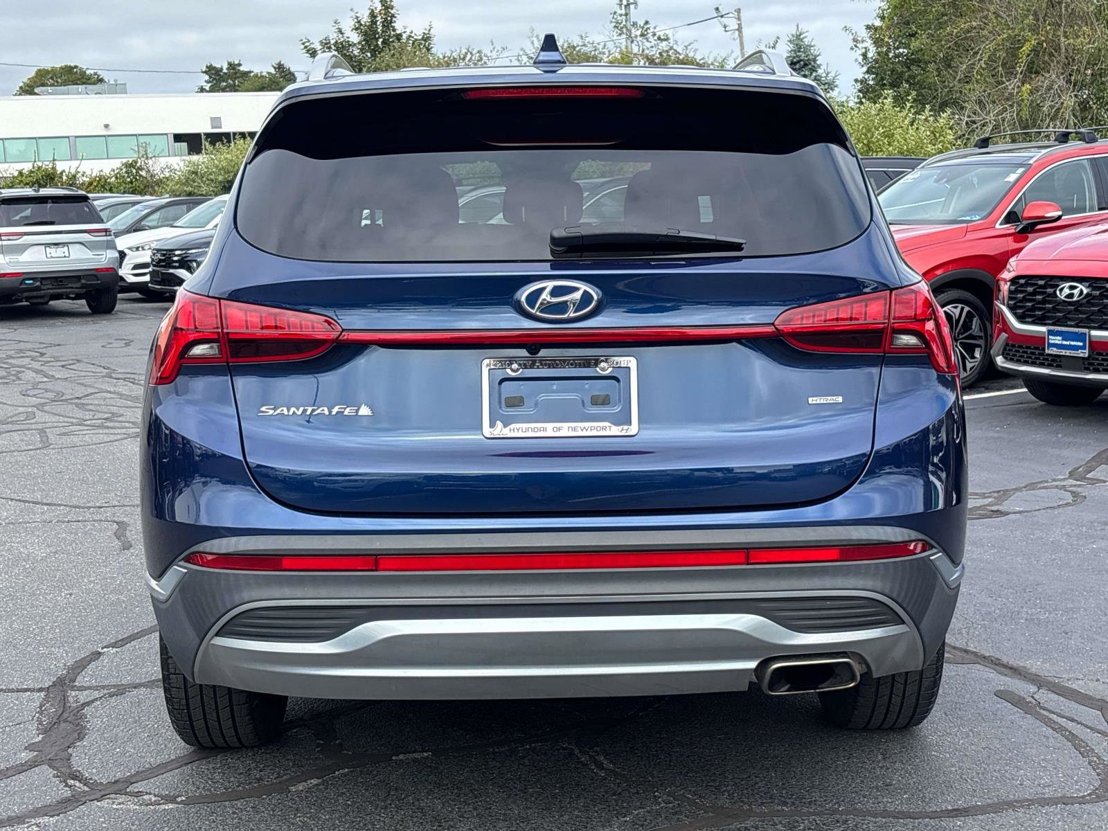 Used 2021 Hyundai Santa Fe SEL w/ Convenience Package image 4