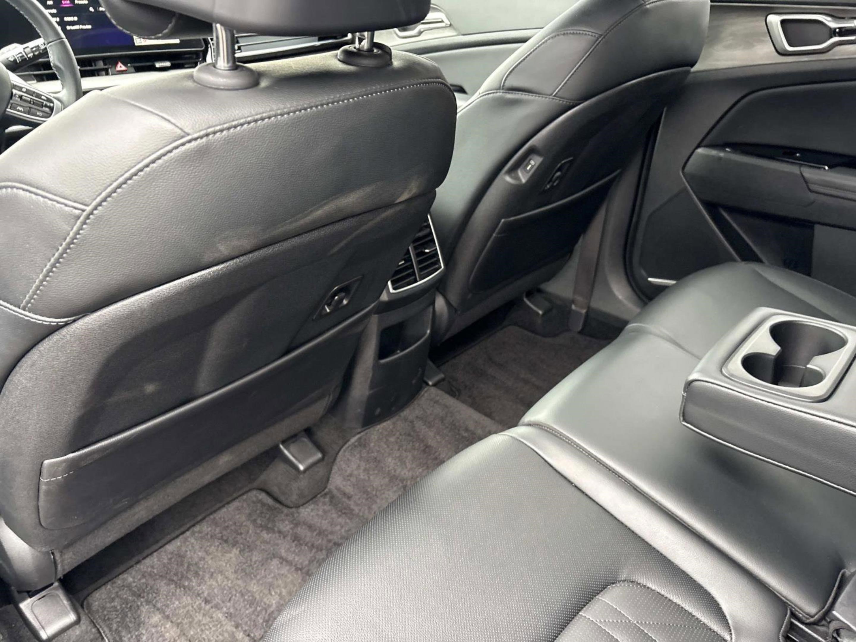 Used 2024 Kia Sportage X-Line w/ X-Line Premium Package image 12