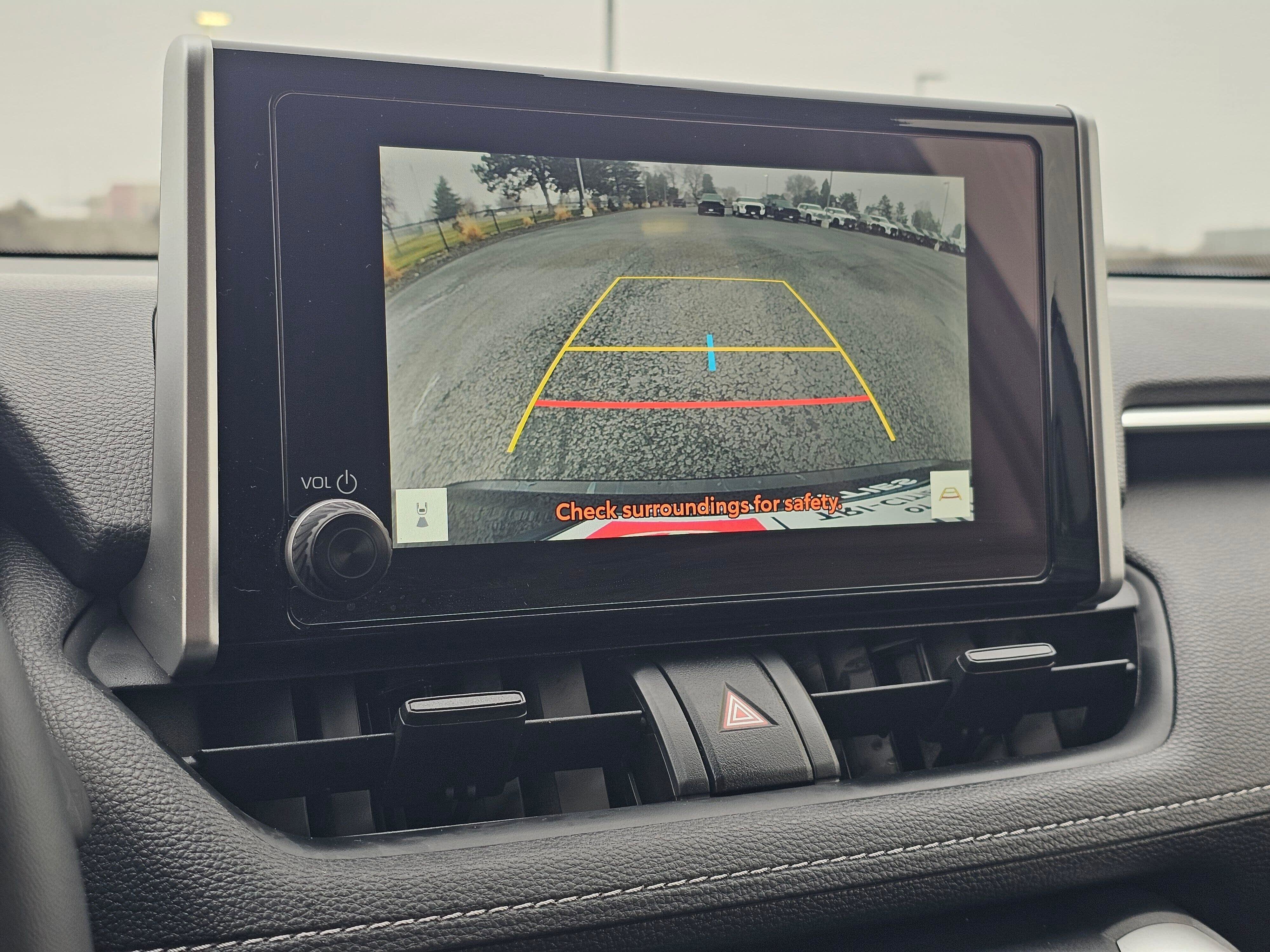 Used 2025 Toyota RAV4 XLE w/ Convenience Package image 26