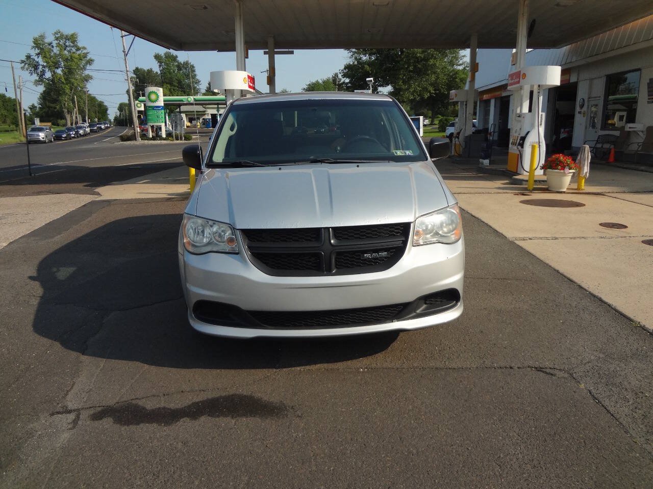 Used 2012 RAM C/V w/ PWR Window Group FWD image 7