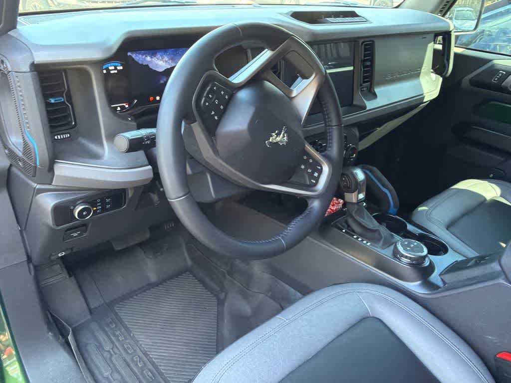 Used 2024 Ford Bronco Black Diamond image 11