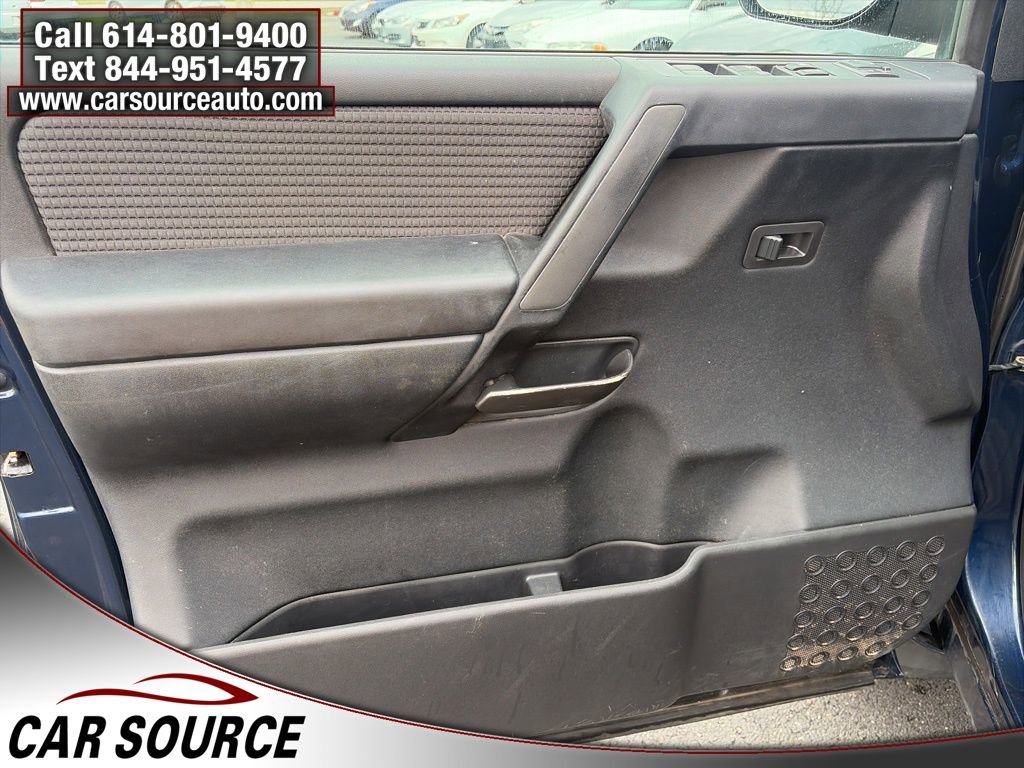 Used 2012 Nissan Titan SV w/ SV Value Truck Pkg image 14