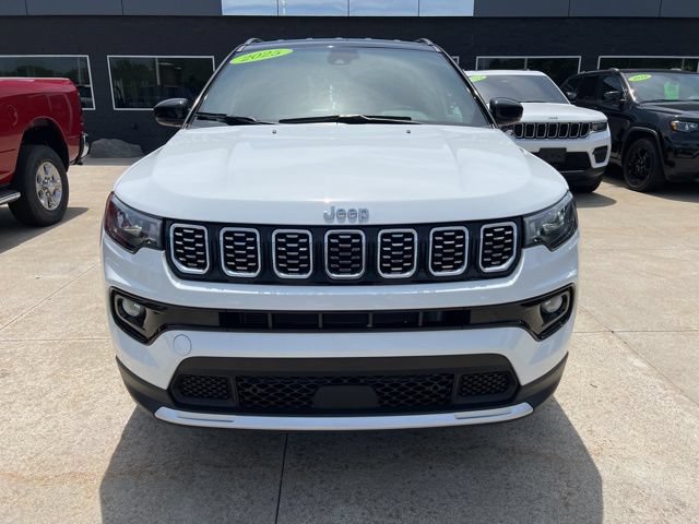 Certified 2025 Jeep Compass Limited AWD/4WD image 2