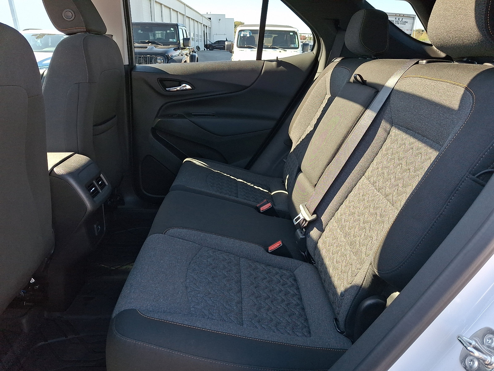 Used 2024 Chevrolet Equinox LT w/ LPO, Floor Liner Package AWD/4WD image 10