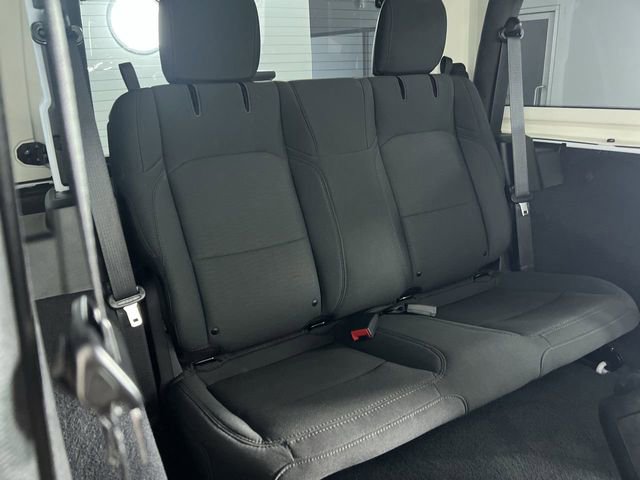 Used 2022 Jeep Wrangler Sport image 27